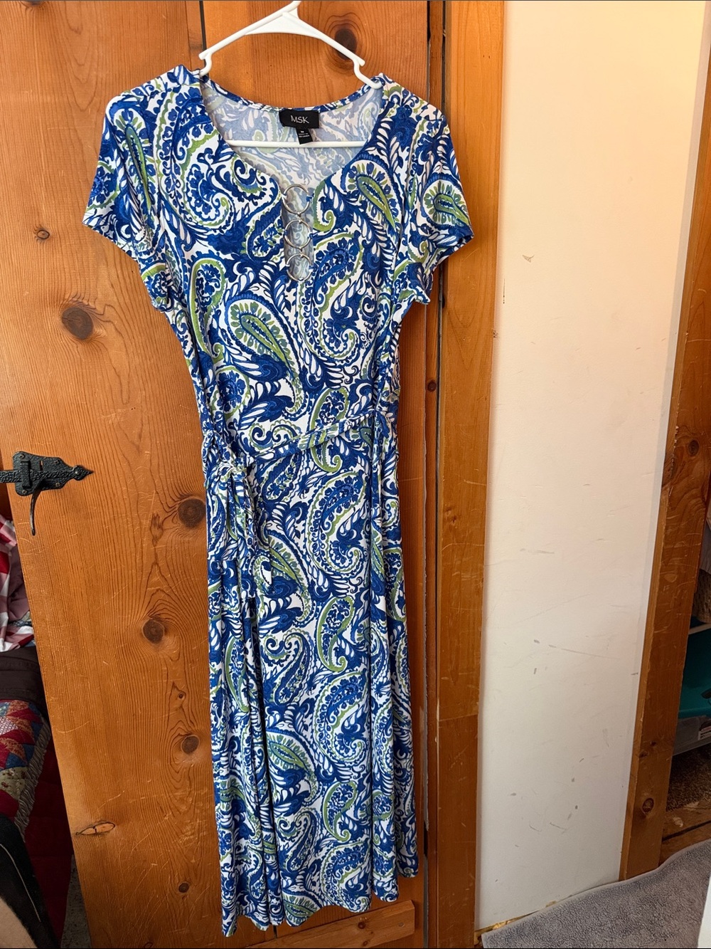 MSK Blue & Green Paisley Lace-Up Maxi Dress